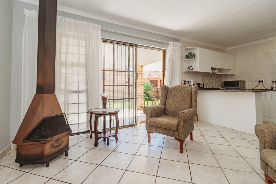 2 Bedroom Property for Sale in George East Western Cape
